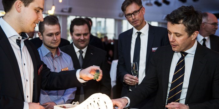 HRH Crown Prince Frederik (right) visits Nordic Power Converters' stand. Photo: Ulrik Jantzen/Scion DTU 