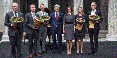 The five new EliteForsk winners. Professor Thomas Lars Andresen is second from the left. Photo: Ditte Valente