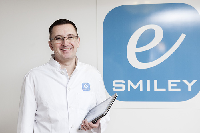 E-smiley. DYNAMO 28