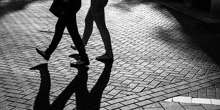 People walking (Photo: Colourbox)