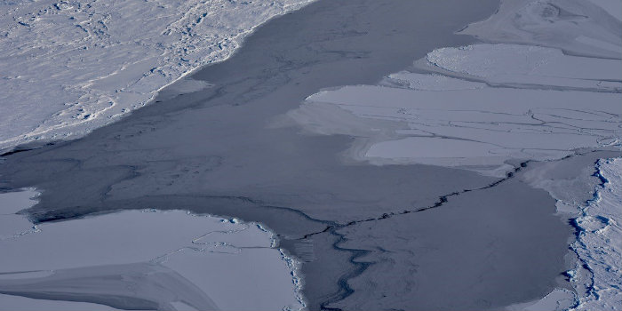 Overvågning af forandringer i isen på havet mellem Grønland og Island. (Foto: ESA).