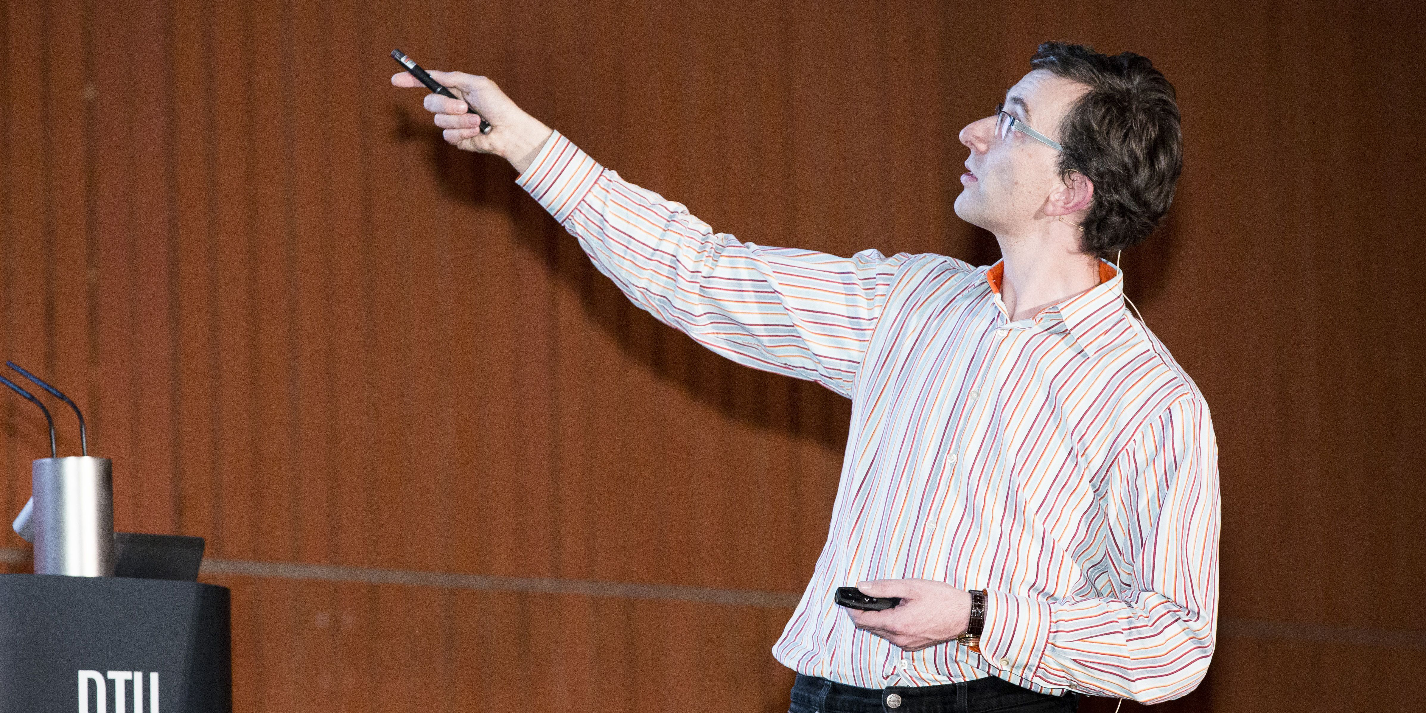 Gæstetaler Peter Beelen, der i 2013 blev udnævnt til professor på matematik-sektionen på DTU Compute. Foto: Thorkild Christensen.