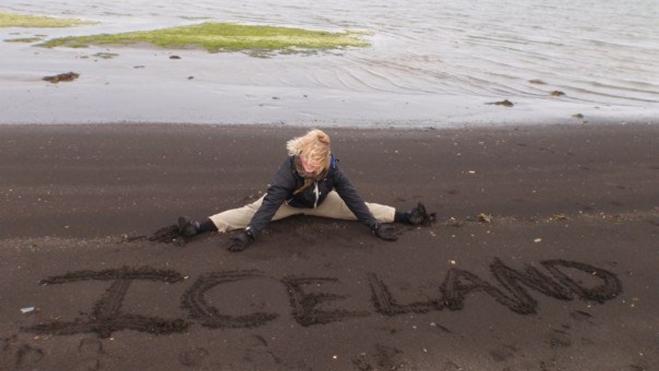 Efter anholdelsen til COP 15 i København har Olivia brug for en pause og rejser til Island alene. (Foto: Olivia Sloth)