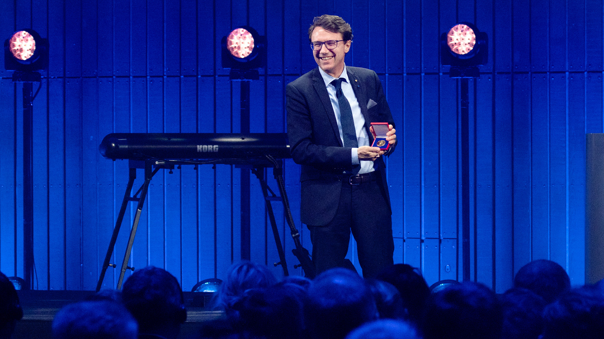 Professor Jens Nielsen modtog Julius Thomsens Guldmedalje.