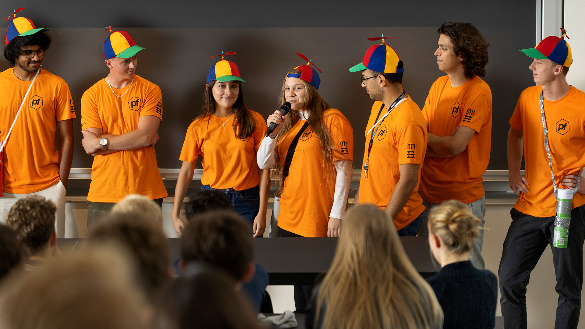 Polyteknisk Forening arrangerer blandt andet studiestarten med hjælp fra ca. 250 vektorer og 31 KABS.