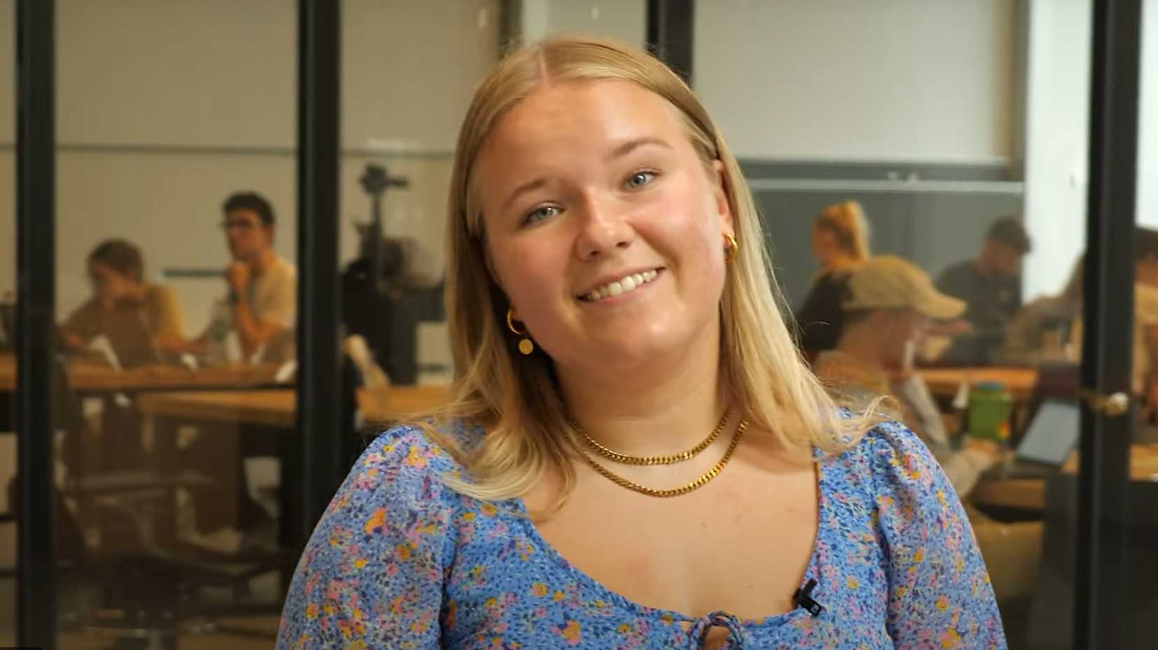 Hør de studerende fortælle om at læse Byggeteknologi