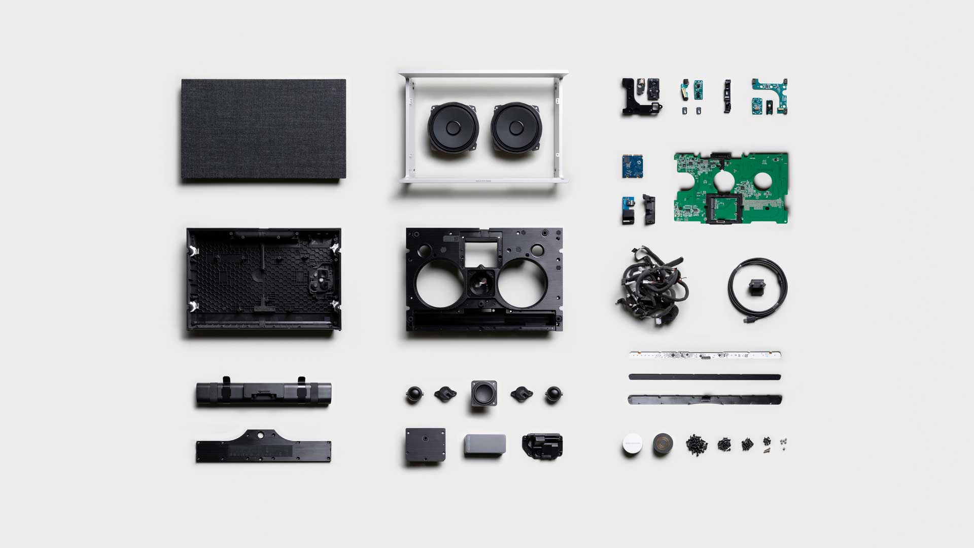 Bang & Olufsen extends the life of electronic products. Thus, they are at the forefront of the consumer electronics industry. "