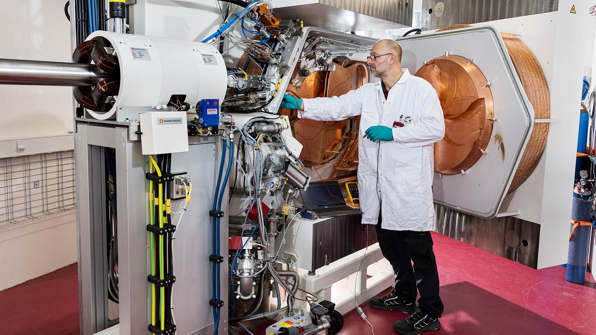 Cyclotrons that help diagnose and treat cancer are now ready for use at DTU Risø Campus