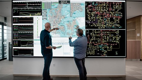 Two men in the control centre of Energinet in Fredericia. Photo: Maria Tuxen Hedegaard