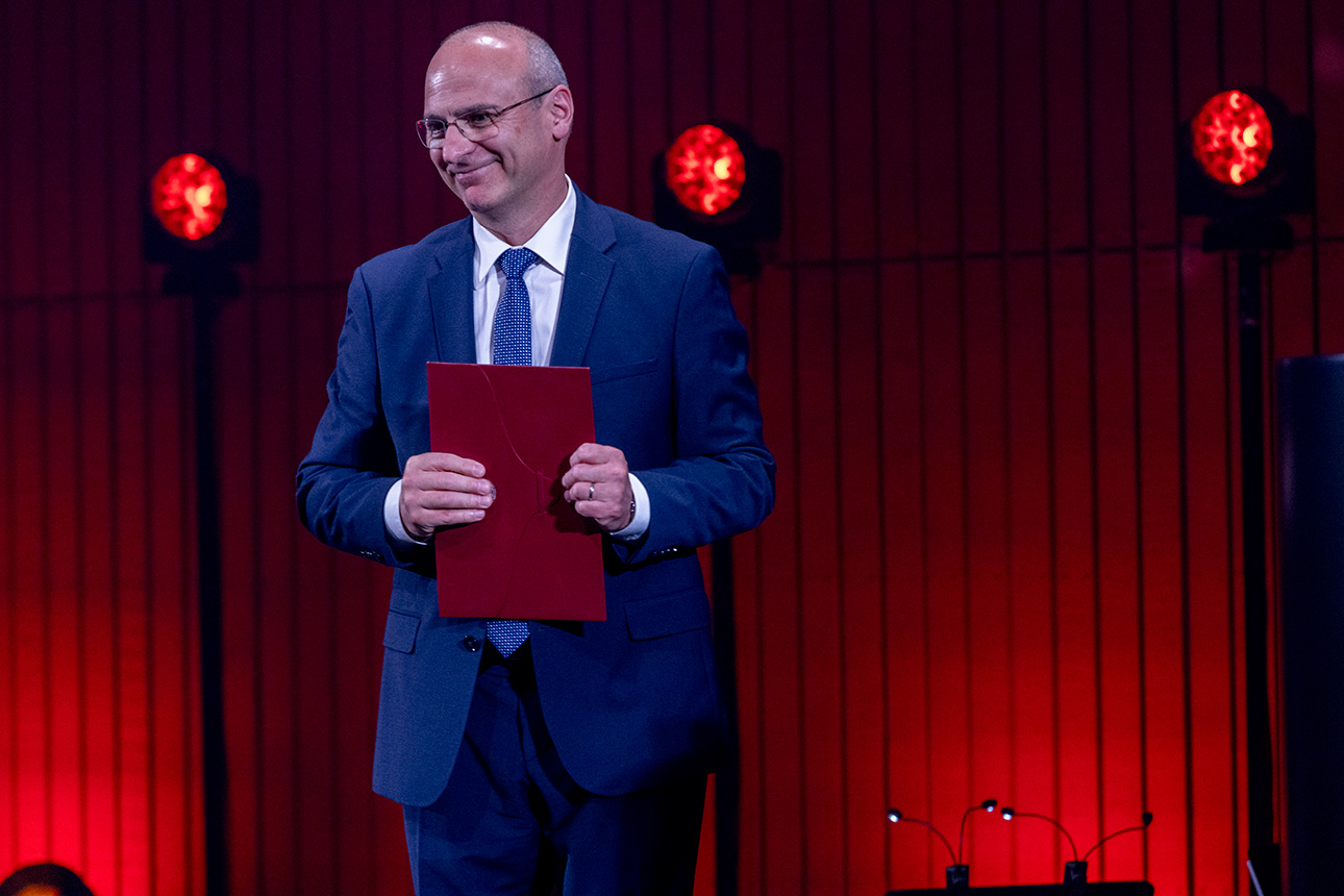 The Danish Academic Council has awarded Senior Researcher Eugen Stamate, DTU Nanolab, the Technical Doctorate (Dr.Techn.). Photo: Steen Brogaard.