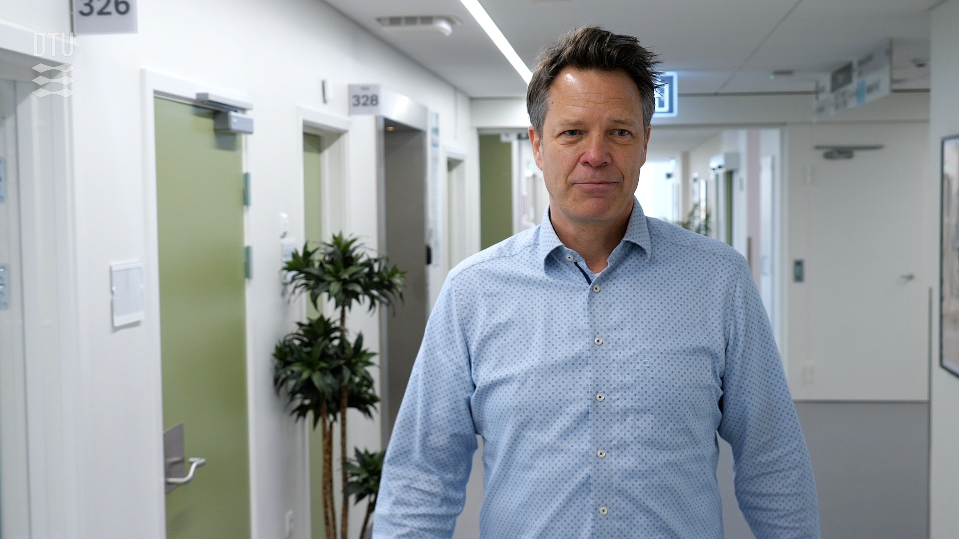 Professor Torsten Dau, DTU Health Technology, received the Alexander Foss Gold Medal for his research in hearing technology.