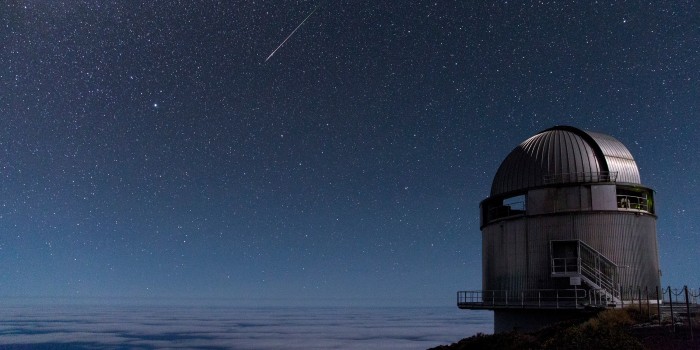 Nordic Optical Telescope (NOT), som Danmark og DTU er med i, ligger smukt placeret i 2.400 meters højde på øen La Palma, som er en af de kanariske øer. (Foto: Diana Juncher/NOT)